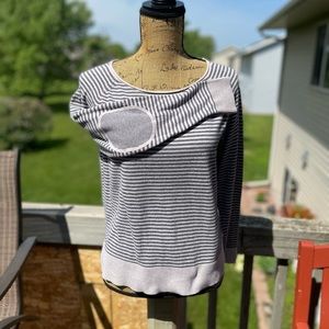 Banana Republic long sleeve top